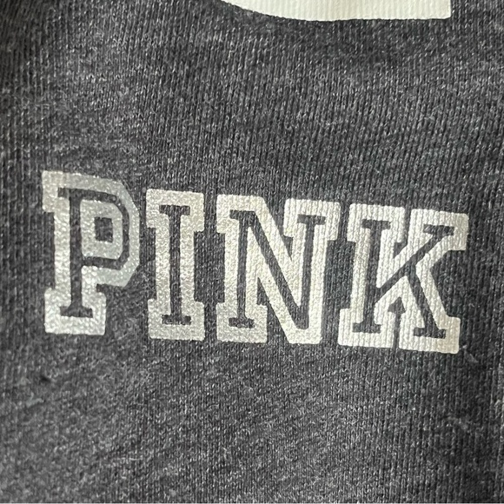 Victoria's Secret Small Pink Chicago Silver Sequin LS Gray Top Chi Town Pullover - Picture 4 of 10